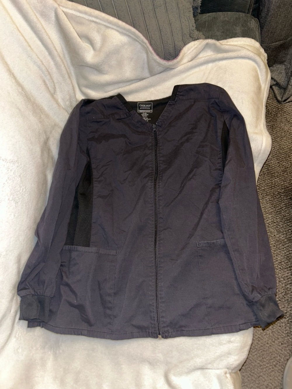 Women’s Cherokee scrub jacket